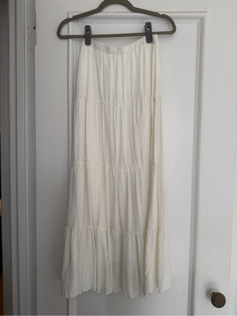 Brandy Melville Izzy Tiered Maxi Skirt